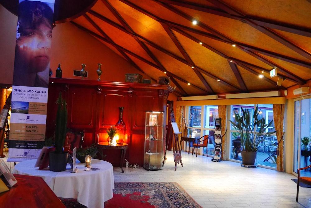 Montra Odder Parkhotel Extérieur photo
