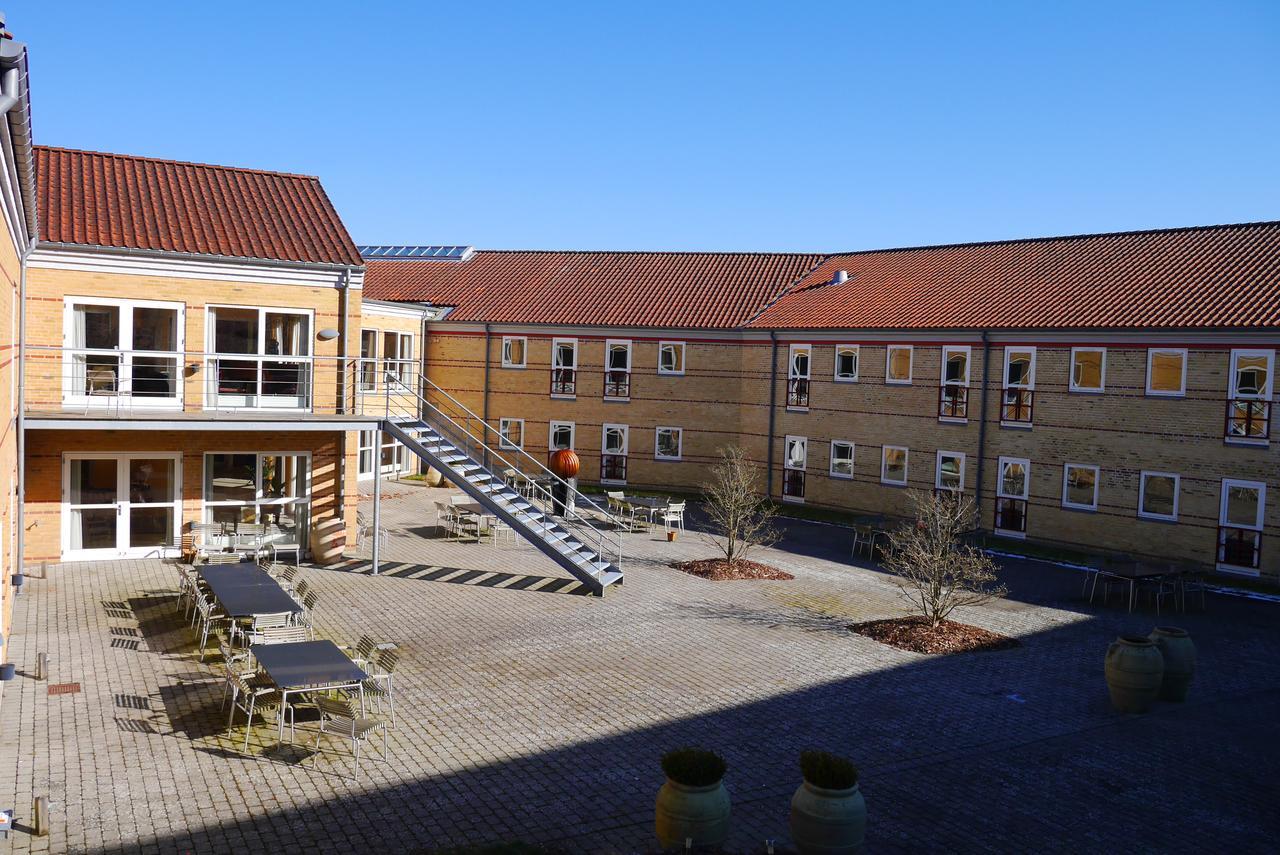 Montra Odder Parkhotel Extérieur photo