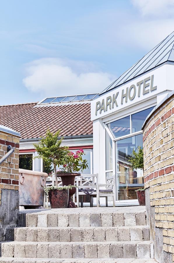 Montra Odder Parkhotel Extérieur photo